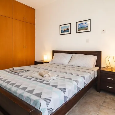 Captain's Flat Apartman