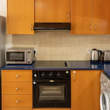 Captain's Flat Apartment *